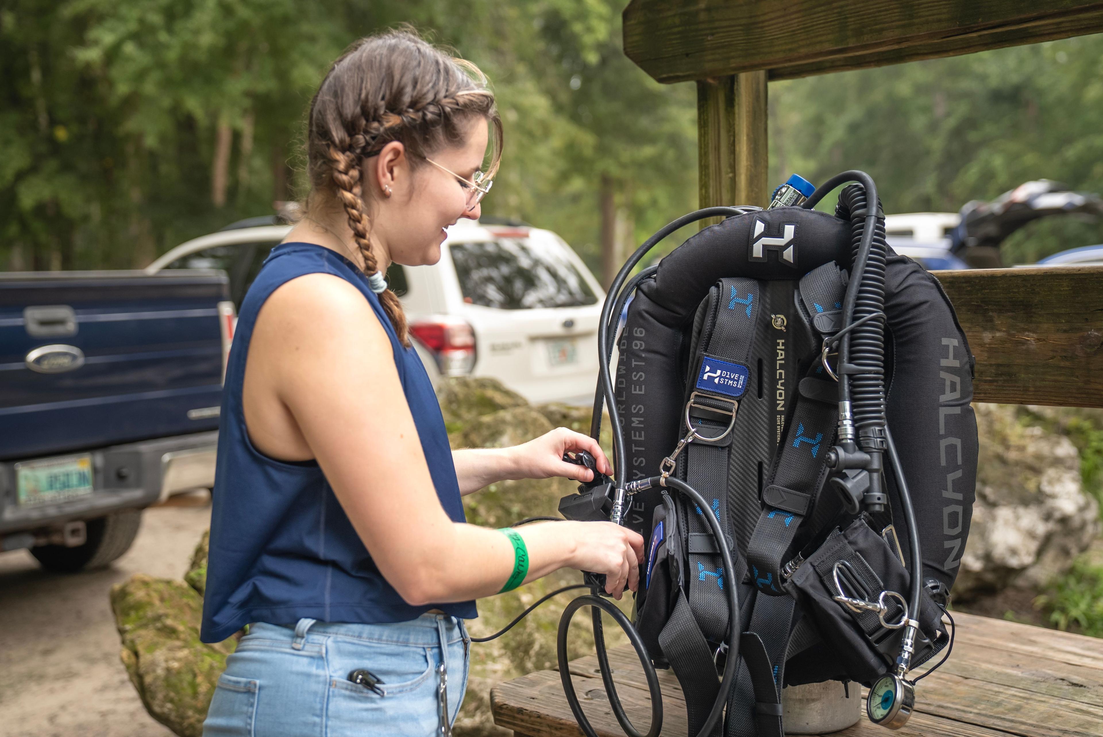 Diver getting ready for a dive with Halcyon BC System